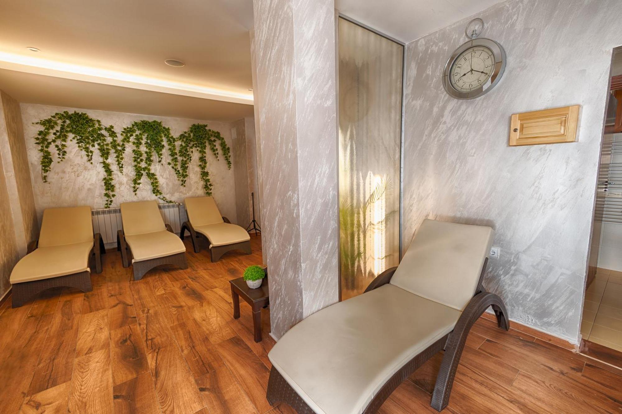 ציגוב צ'ארק Family Hotel The View & Spa מראה חיצוני תמונה